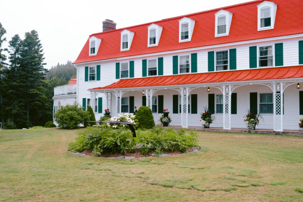 Union Hotel Charm: Historic Comfort Reimagined