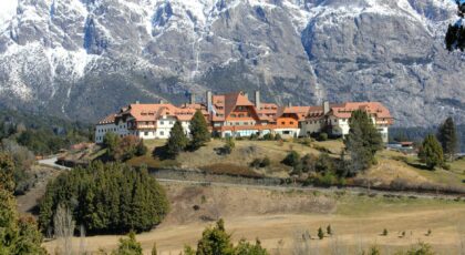 Scenic view of a hotel nestled in the mountains of Patagonia, Argentina.